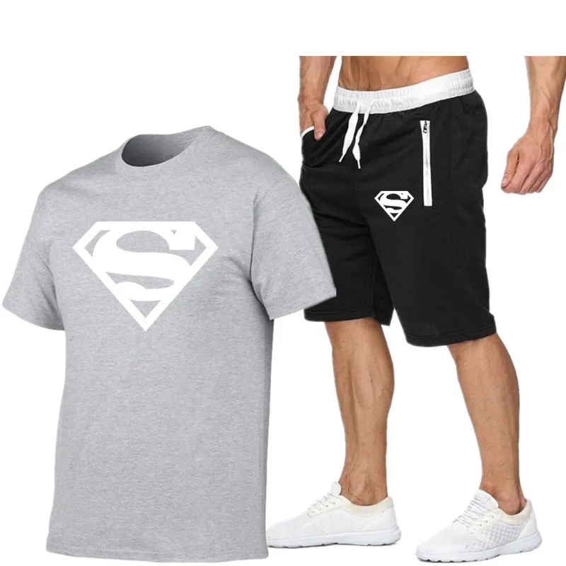 2021 men's sportswear summer clothes sportswear two-piece T-shirt shorts brand track suit men's sportswear sports suit XXL
2021 men's sportswear summer clothes sportswear two-piece T-shirt shorts brand track suit men's sportswear sports suit XXL