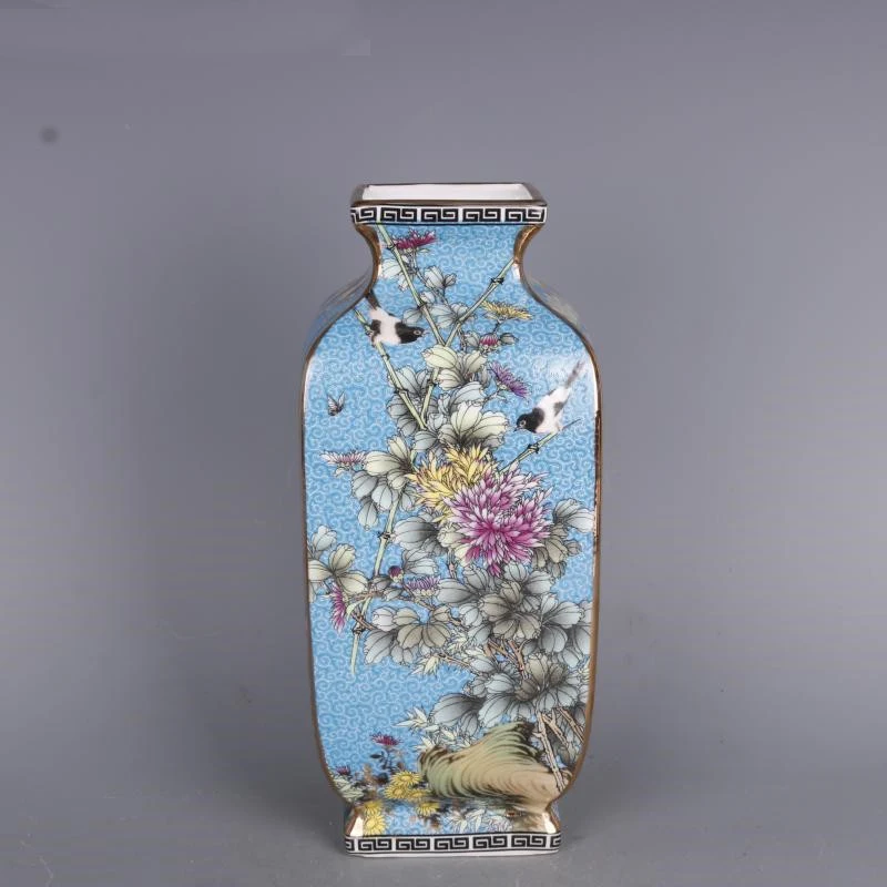 2021 New Ceramics Qing Dynasty Qianlong Enamel Painting Square Flower and Bird Vases Antique Porcelain Collecting
2021 New Ceramics Qing Dynasty Qianlong Enamel Painting Square Flower and Bird Vases Antique Porcelain Collecting
