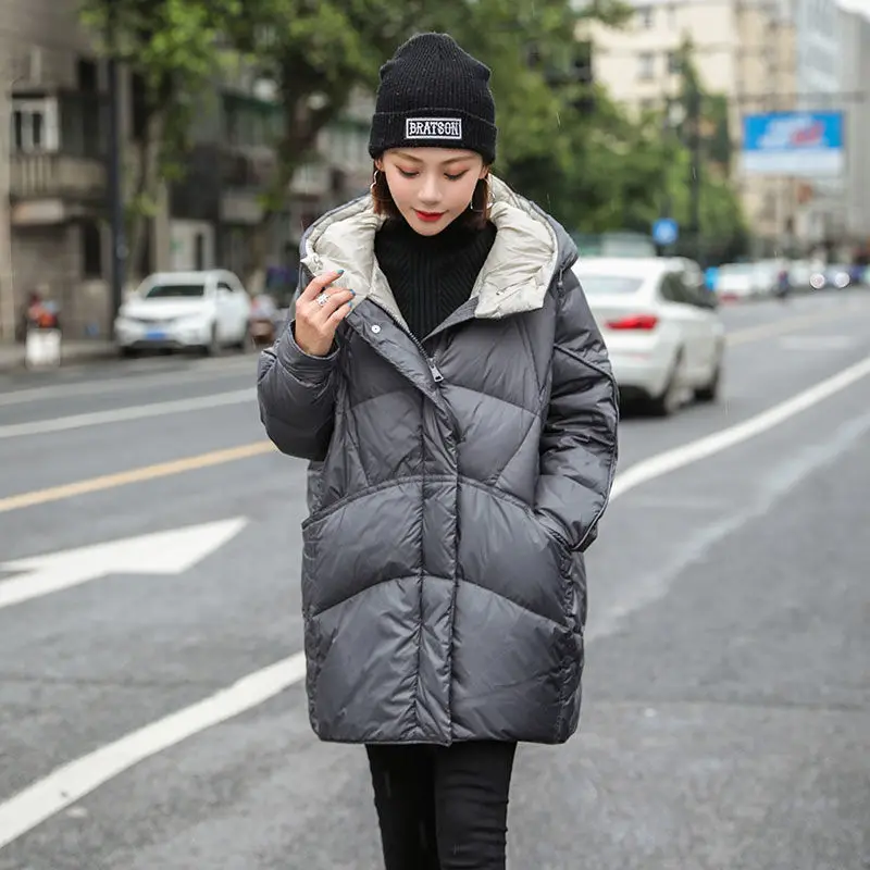 2020 winter new Korean version loose large size literary contrast color hooded mid-length white duck down down jacket women
2020 winter new Korean version loose large size literary contrast color hooded mid-length white duck down down jacket women