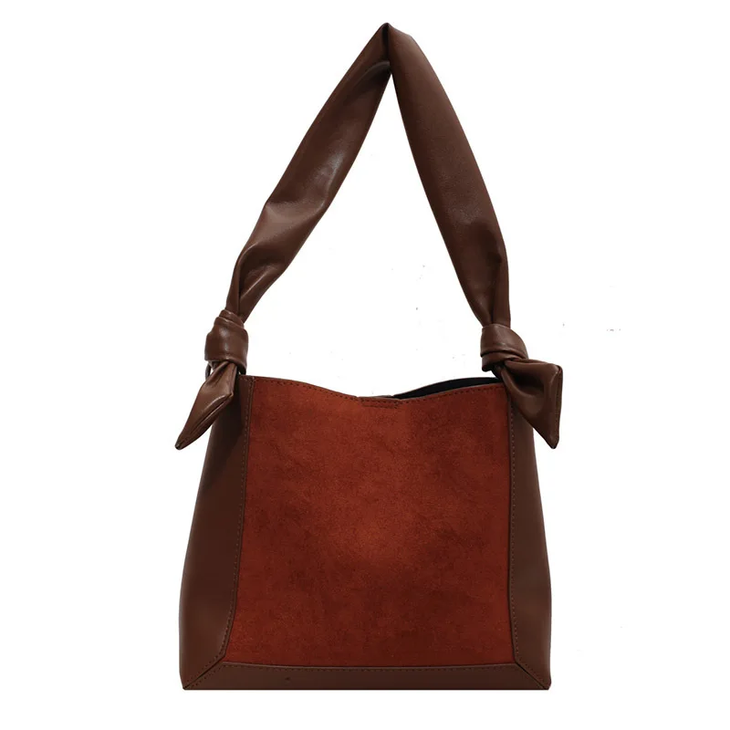 Large capacity Hong Kong style simple women's bag 2021 new child and mother bag personality shoulder carry fashion retro bucket
Large capacity Hong Kong style simple women's bag 2021 new child and mother bag personality shoulder carry fashion retro bucket