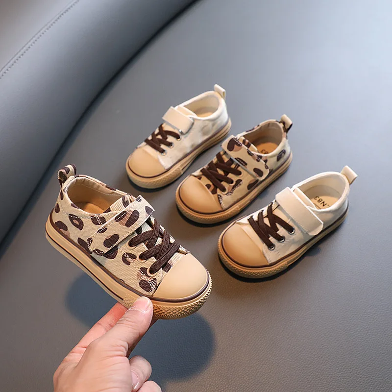 2022 Spring Baby Girls Boys Canvas Shoes Children Casual Shoes Kids Leopard Soft Bottom Anti-Slippery Infant Toddler Shoes
2022 Spring Baby Girls Boys Canvas Shoes Children Casual Shoes Kids Leopard Soft Bottom Anti-Slippery Infant Toddler Shoes