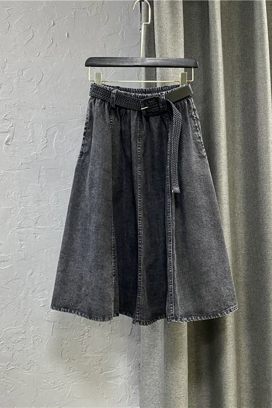 Black Gray Denim Long Skirt Women's High Waist A Line Pleated Skirt 2021 Autumn Korean Style Slimming Casual Jean Skirt
Black Gray Denim Long Skirt Women's High Waist A Line Pleated Skirt 2021 Autumn Korean Style Slimming Casual Jean Skirt