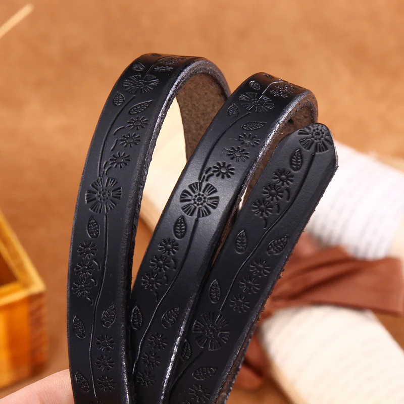 Women's fashion clothes and skirts can be used in all seasons, leather belt and leather belt
Women's fashion clothes and skirts can be used in all seasons, leather belt and leather belt