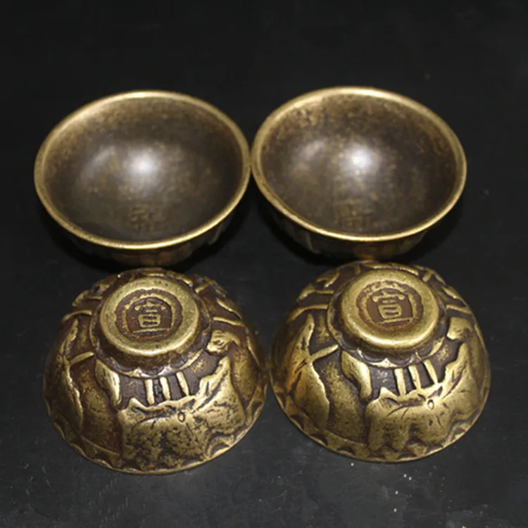 Antique collection Brass Antique boutique relief small dishes and bowls ornaments xuanzi bottom brass Lu Zi four small bowls
Antique collection Brass Antique boutique relief small dishes and bowls ornaments xuanzi bottom brass Lu Zi four small bowls