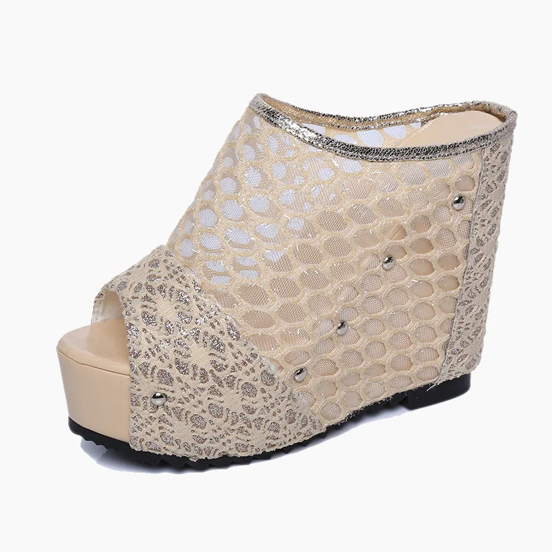 Peep Toe Slippers Wedges High Heels Women Sandals Slingbacks Platform Ladies Shoes Fashion Mesh Female 2021 Summer Slides Rivet
Peep Toe Slippers Wedges High Heels Women Sandals Slingbacks Platform Ladies Shoes Fashion Mesh Female 2021 Summer Slides Rivet