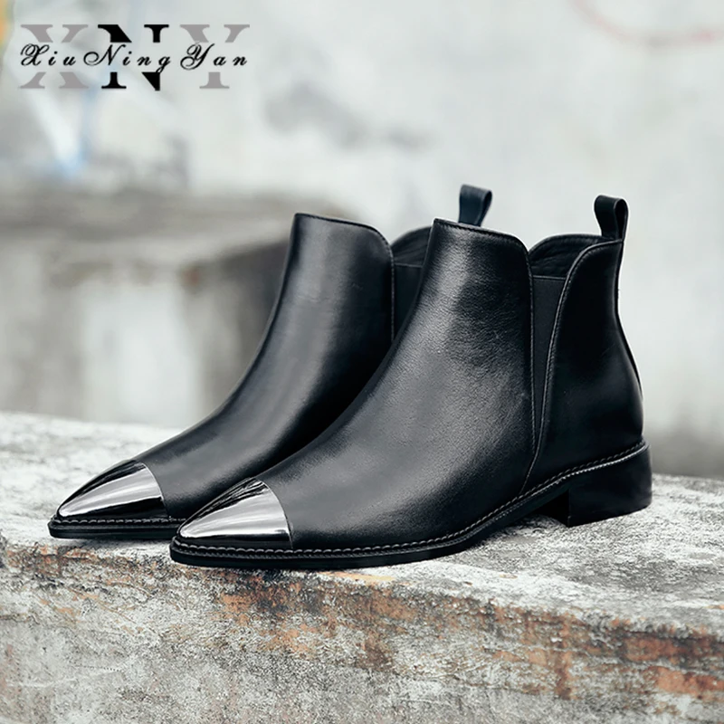Xiuningyan Metal Toe Women Boots Soft Genuine Leather Pointed Toe Ladies Ankle Boots Handmade Basic Shoes Woman Female Footwear
Xiuningyan Metal Toe Women Boots Soft Genuine Leather Pointed Toe Ladies Ankle Boots Handmade Basic Shoes Woman Female Footwear