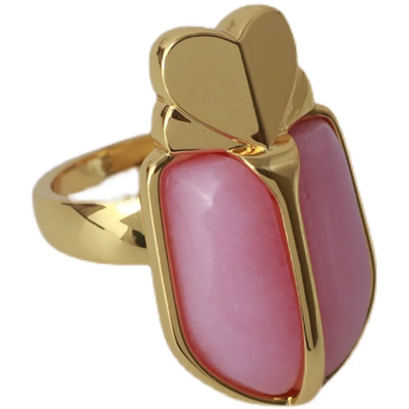European and American style fun three-dimensional smooth love insect shape inlaid with pink Stone simple ring ring female
European and American style fun three-dimensional smooth love insect shape inlaid with pink Stone simple ring ring female