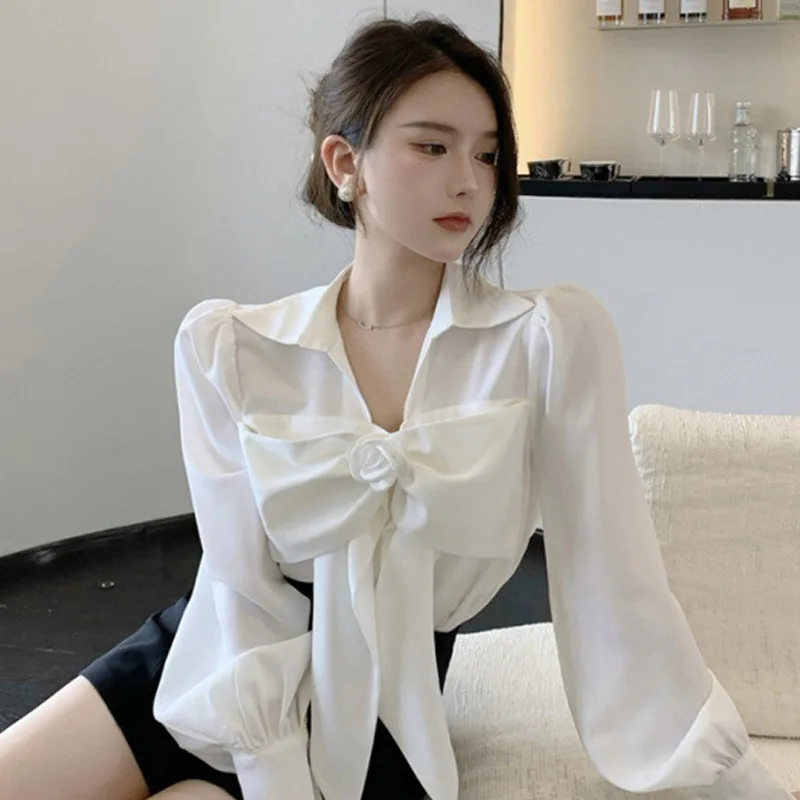2022 New Spring Long Sleeve Bowtie White Sweet Single Breast Shirts Women Girls Office Formal Interveiw Shirts
2022 New Spring Long Sleeve Bowtie White Sweet Single Breast Shirts Women Girls Office Formal Interveiw Shirts