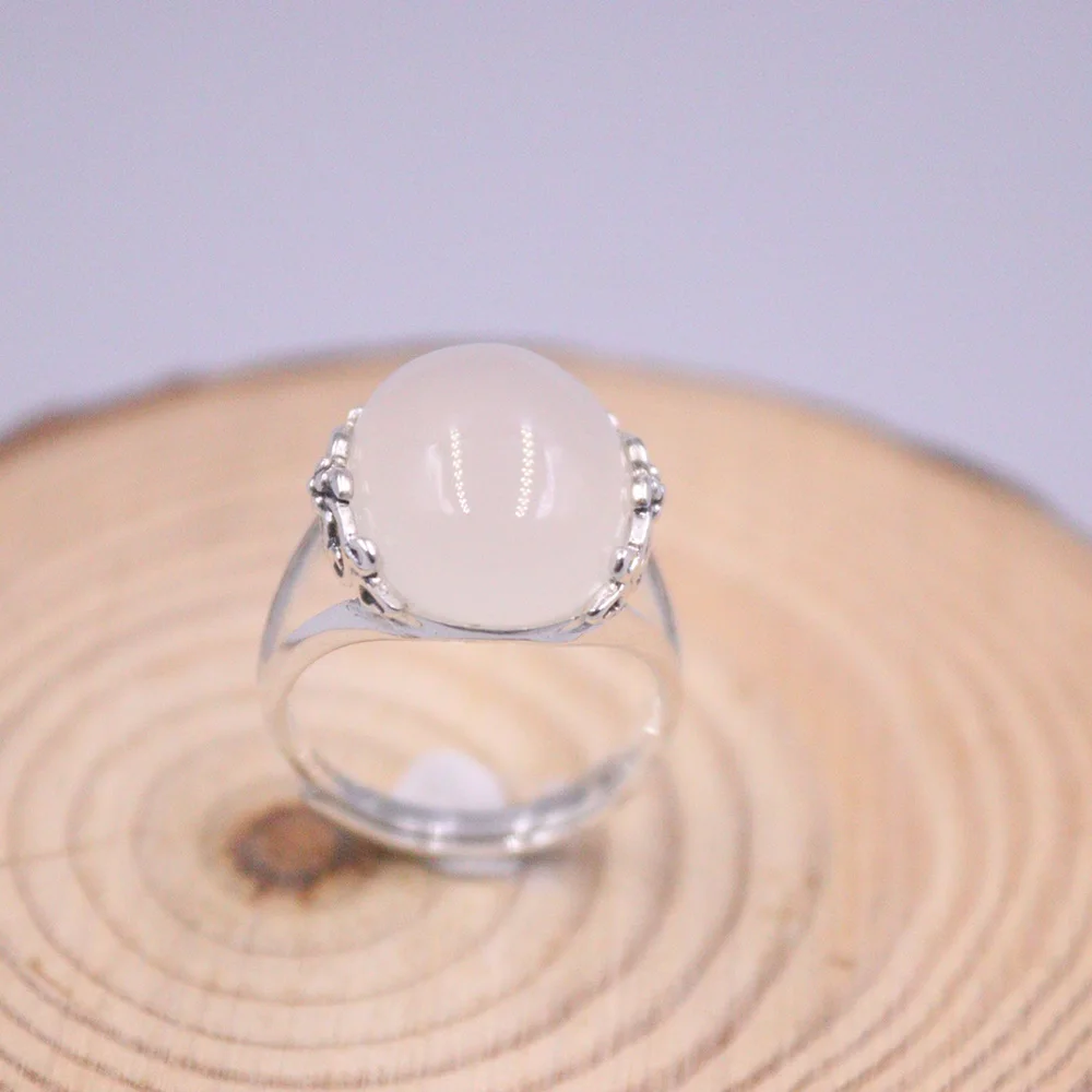 Женское кольцо из натурального/оригинального серебра 925 пробы с белым халцедоном и круглым узором, кольцо на удачу US 6-9, регулируемое Подаро...
Женское кольцо из натурального/оригинального серебра 925 пробы с белым халцедоном и круглым узором, кольцо на удачу US 6-9, регулируемое Подаро...