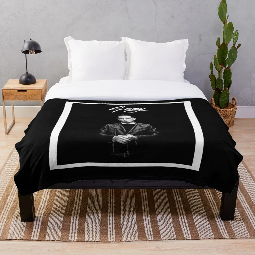G Eazy Throw Blanket Soft Warm Coral Fleece Blanket Winter Sheet Bedspread Sofa Throw Light Mechanical Wash Flannel Blankets
G Eazy Throw Blanket Soft Warm Coral Fleece Blanket Winter Sheet Bedspread Sofa Throw Light Mechanical Wash Flannel Blankets