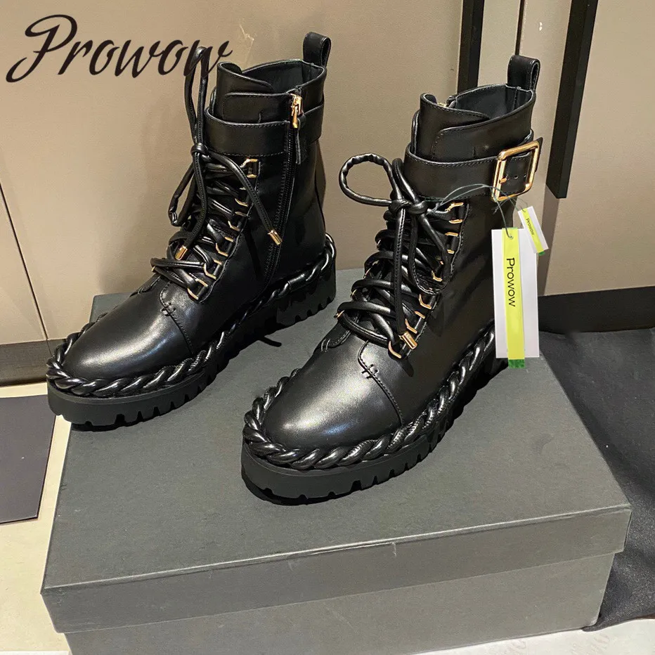 Prowow New Genuine Leather Lace Up Winter Ankle Heel Boots Comfortable Boots Luxury Brand Women Boots Female Women Shoes
Prowow New Genuine Leather Lace Up Winter Ankle Heel Boots Comfortable Boots Luxury Brand Women Boots Female Women Shoes