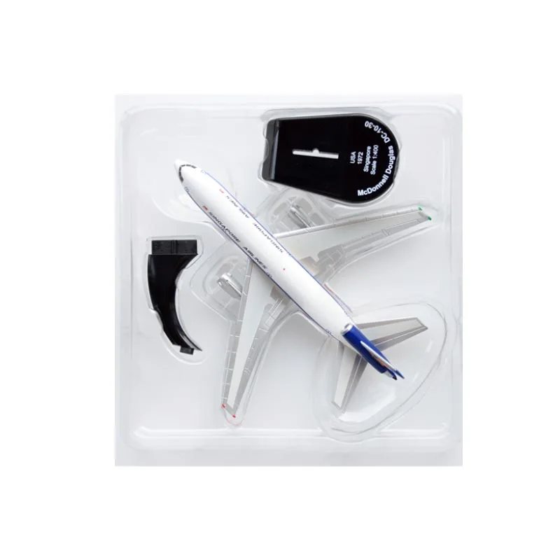 Diecast 1:400 Scale Airplane Model Alloy Plane Douglas DC-10-3 Singapore Airlines Static Display Adult Collections Toys for Boys
Diecast 1:400 Scale Airplane Model Alloy Plane Douglas DC-10-3 Singapore Airlines Static Display Adult Collections Toys for Boys