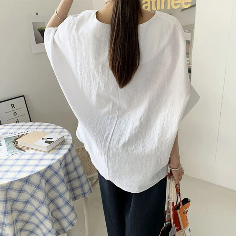 Plus Size 2021 Korea Summer Women Shirt Solid Cotton Linen Half Sleeve Shirt for Women Casual Simple Loose Thin Tops Blusa 14729
Plus Size 2021 Korea Summer Women Shirt Solid Cotton Linen Half Sleeve Shirt for Women Casual Simple Loose Thin Tops Blusa 14729
