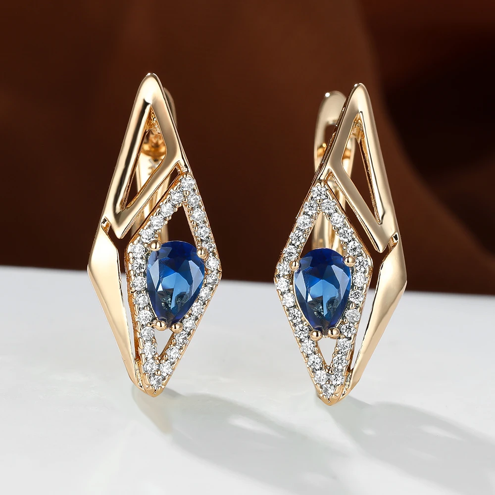 Creative Hollow Rhombus Gold Earrings for Women Sapphire Blue Zircon Stud Earrings Ear Buckle Female Wedding Party Jewelry Gift
Creative Hollow Rhombus Gold Earrings for Women Sapphire Blue Zircon Stud Earrings Ear Buckle Female Wedding Party Jewelry Gift