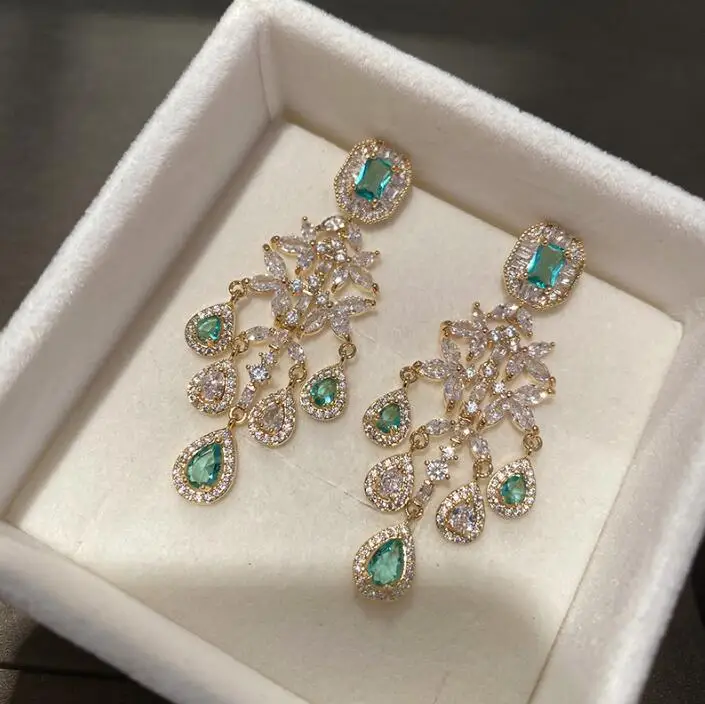 Golden Floral Flower Water Drop Tassel Pendant Earrings High-end Trendy Fairy Summer Retro Temperament women eardrop 
Golden Floral Flower Water Drop Tassel Pendant Earrings High-end Trendy Fairy Summer Retro Temperament women eardrop