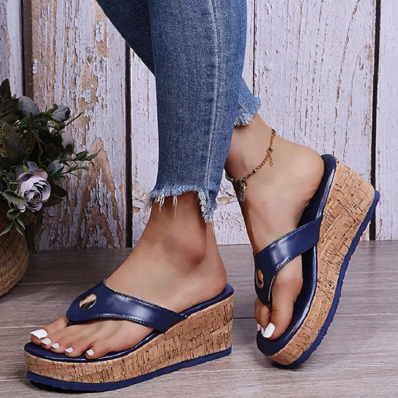 2021 Summer Slippers Women Sandals Plafrom Sandals Slip-On Flip Flops Shoes Leather Peep Toe Female Sandalias Zapatos Mujer
2021 Summer Slippers Women Sandals Plafrom Sandals Slip-On Flip Flops Shoes Leather Peep Toe Female Sandalias Zapatos Mujer