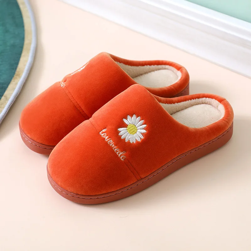 New Product Cotton Slippers Winter Indoor Non-slip Home Couple Winter Home Warm Wool Slippers Ladies Wholesale
New Product Cotton Slippers Winter Indoor Non-slip Home Couple Winter Home Warm Wool Slippers Ladies Wholesale