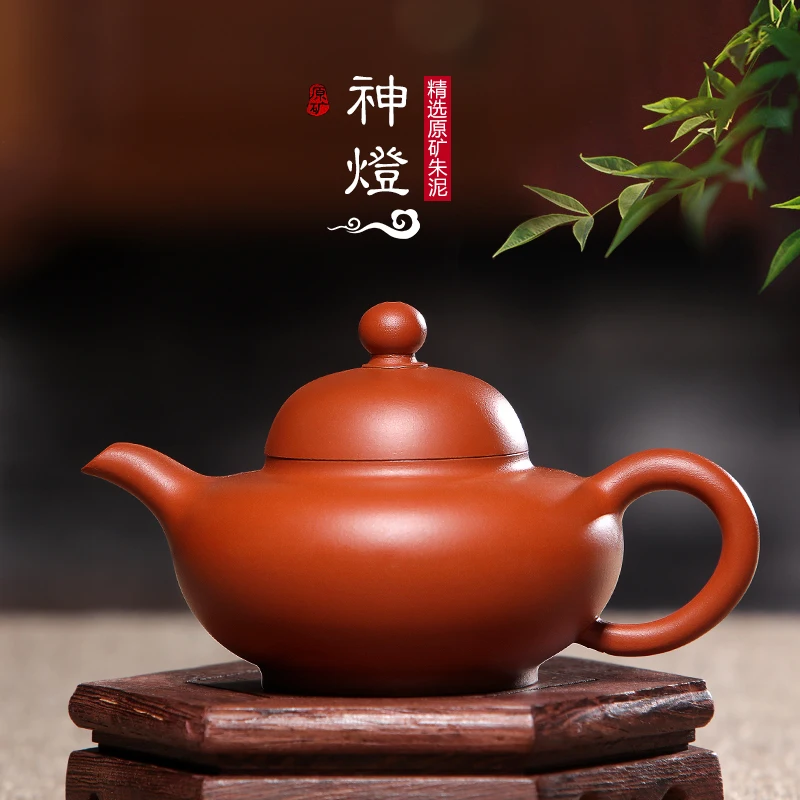 Mingxiang Yixing Zisha teapot pure handmade master's original ore Zhu naiqiu Kong antique pot Kung Fu Teapot Tea Set
Mingxiang Yixing Zisha teapot pure handmade master's original ore Zhu naiqiu Kong antique pot Kung Fu Teapot Tea Set