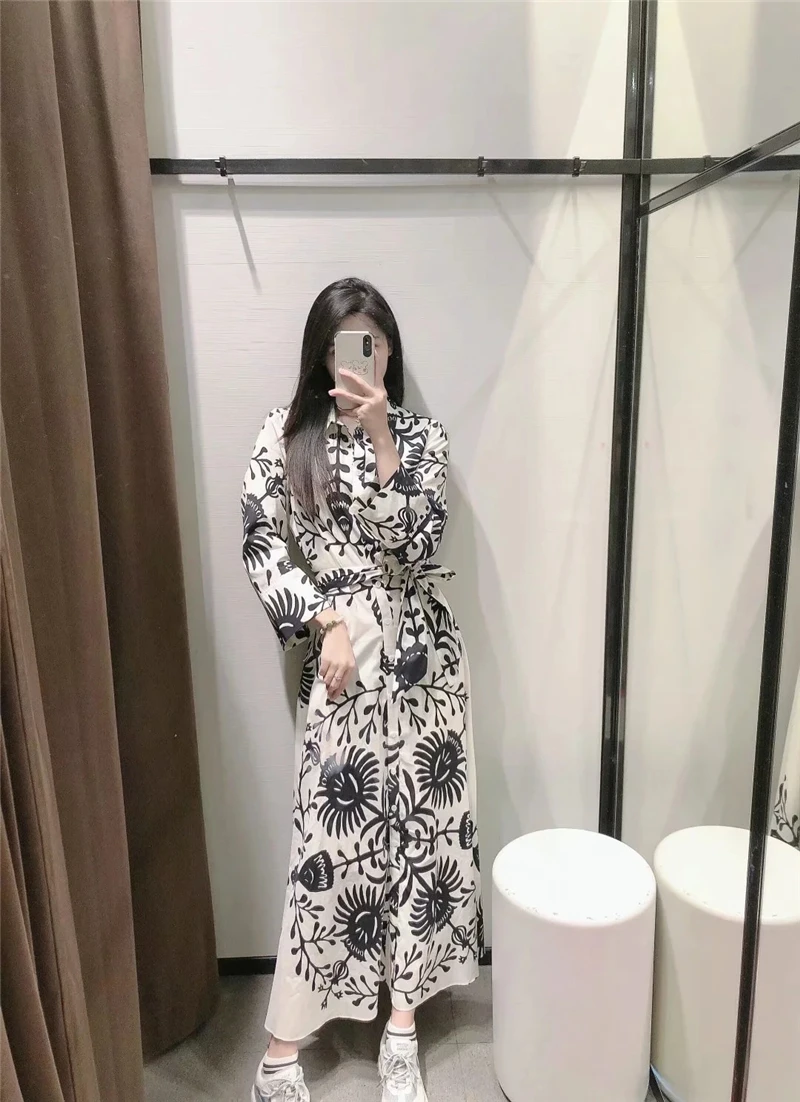 KRSB Summer Women's Off-White Black Positioning Printing Lapel Bow Tie Long-Sleeved Aline Dress Commuter Style At The Waist
KRSB Summer Women's Off-White Black Positioning Printing Lapel Bow Tie Long-Sleeved Aline Dress Commuter Style At The Waist