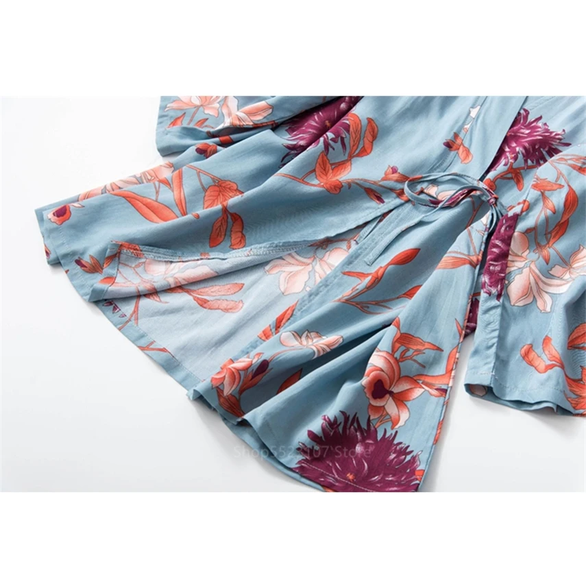 2021 New Satin Pajamas for Women 3Pcs Pjs Home Wear Clothes Print Floral Cotton Ladies Sexy Loose Sleep Nightwear Sets
2021 New Satin Pajamas for Women 3Pcs Pjs Home Wear Clothes Print Floral Cotton Ladies Sexy Loose Sleep Nightwear Sets