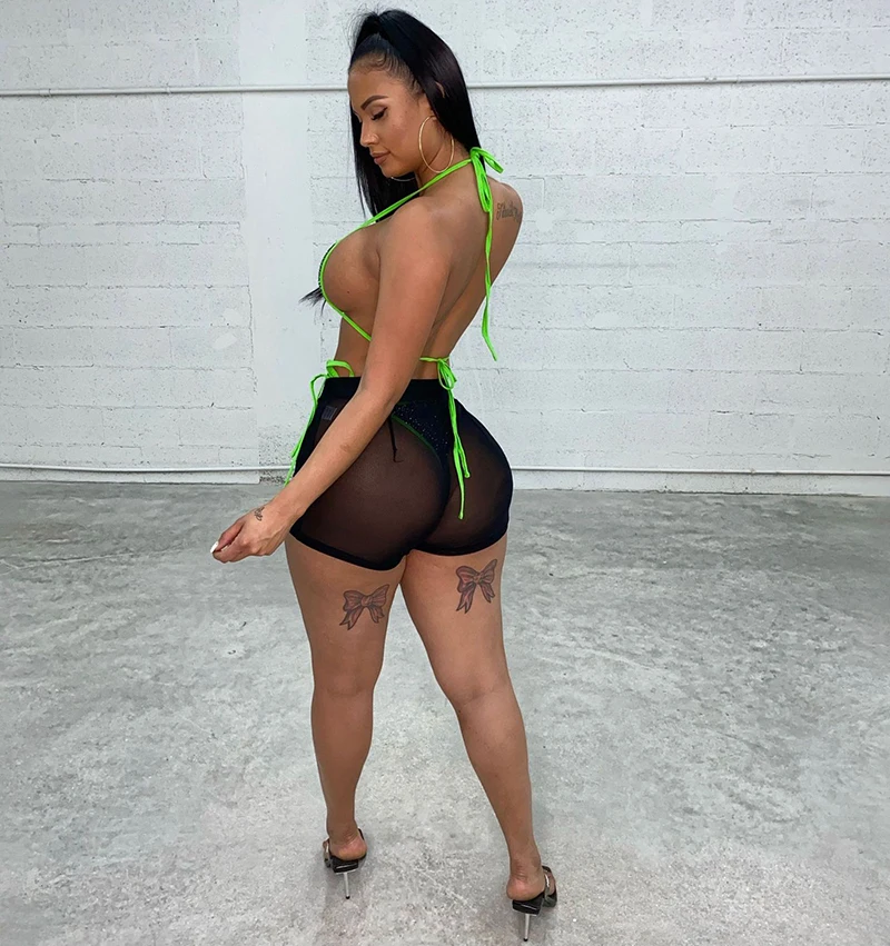 Kricesseen Sexy Mesh Diamond Glitter Shorts Set Women Halter Top And Shorts Suits See Through Beachwear 2 Pieces Outfits
Kricesseen Sexy Mesh Diamond Glitter Shorts Set Women Halter Top And Shorts Suits See Through Beachwear 2 Pieces Outfits
