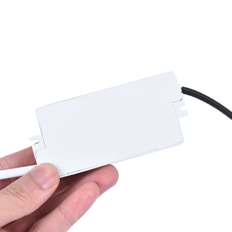 12V LED Driver Power Supply LED Control Lighting Transformer For Light Strip Dropshipping
12V LED Driver Power Supply LED Control Lighting Transformer For Light Strip Dropshipping