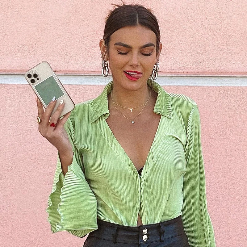 Green Single Breasted Polo-Neck Casual Blouses Tops Women Button Up Flare Long Sleeve Elegant Autumn Cardigan Shirts
Green Single Breasted Polo-Neck Casual Blouses Tops Women Button Up Flare Long Sleeve Elegant Autumn Cardigan Shirts