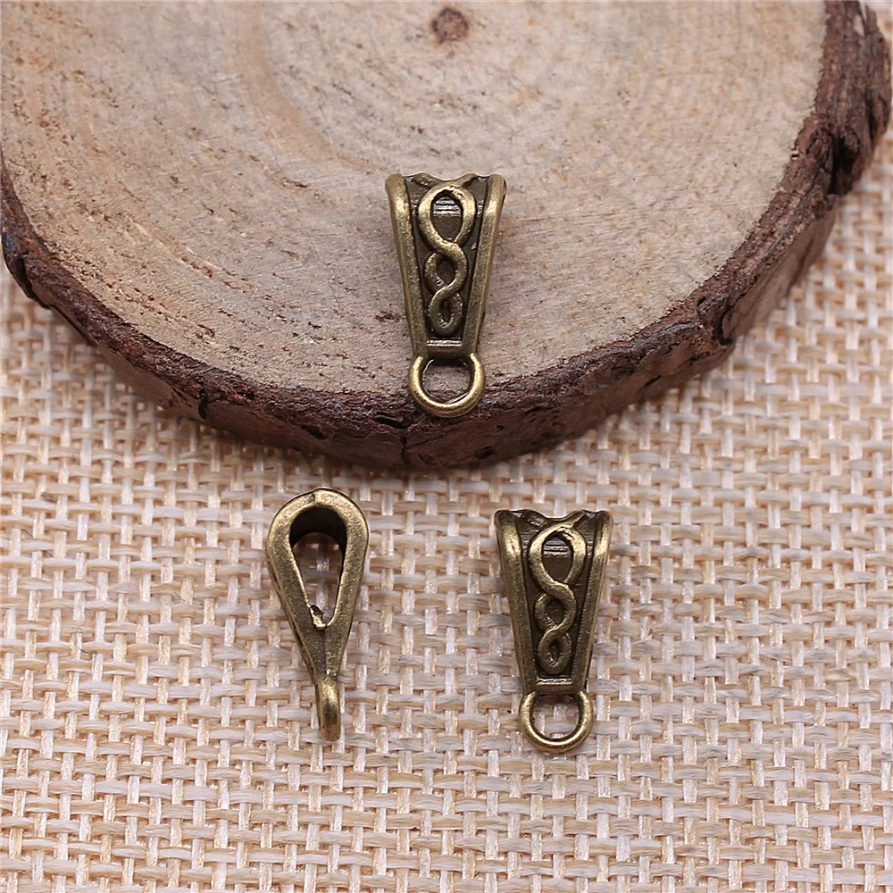 20Pcs 6x7x10mm Triangle Hanging Buckle Beads Bails Antique Jewelry Making DIY Handmade Craft
20Pcs 6x7x10mm Triangle Hanging Buckle Beads Bails Antique Jewelry Making DIY Handmade Craft