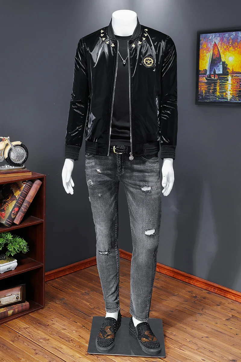 Fashion Men 2021 Jackets Bright Embroidery Bomber Jacket Casual Slim Streetwear Coat Outerwear Windbreaker Top Jaqueta Masculina
Fashion Men 2021 Jackets Bright Embroidery Bomber Jacket Casual Slim Streetwear Coat Outerwear Windbreaker Top Jaqueta Masculina