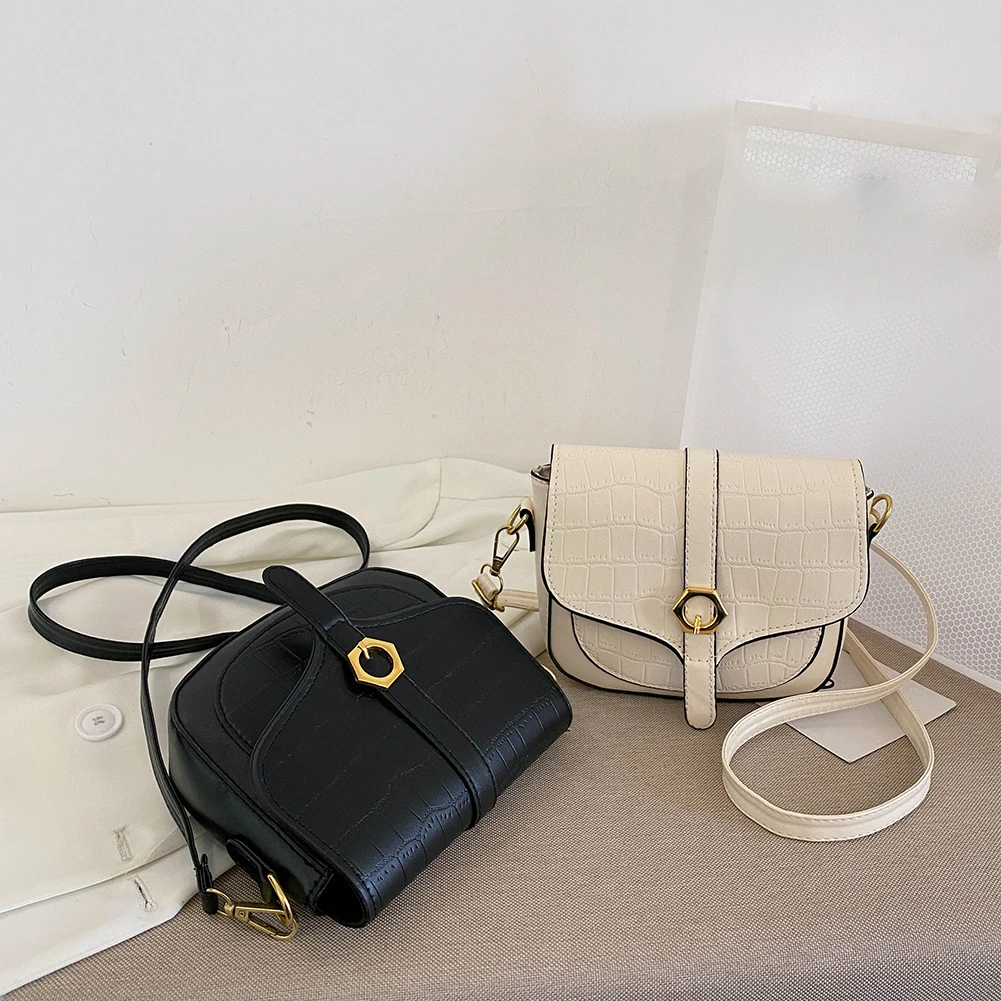 Fashion Mini Shoulder Bags PU Leather Alligator Pattern Pure Color Small Flap Shoulder Messenger Bag for Women 
Fashion Mini Shoulder Bags PU Leather Alligator Pattern Pure Color Small Flap Shoulder Messenger Bag for Women