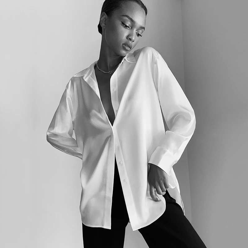 2021 Spring And Summer New Hot-Selling Casual Shirt Women's Solid Color Stitching Loose Lapel Long-Sleeved Single-Breasted Top
2021 Spring And Summer New Hot-Selling Casual Shirt Women's Solid Color Stitching Loose Lapel Long-Sleeved Single-Breasted Top