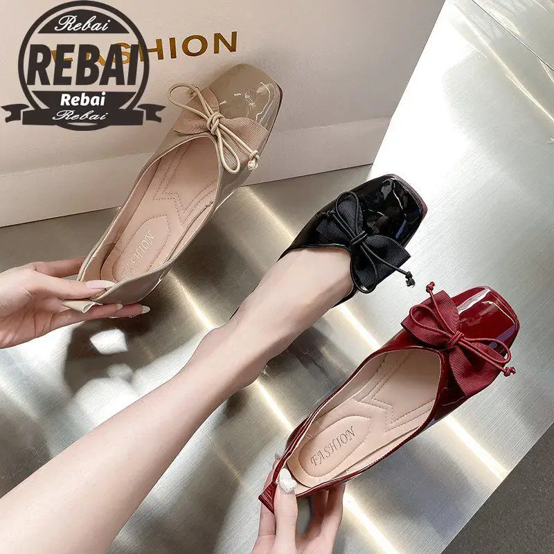 Spring And Summer Designer Flower Becoration Flat Shoes Ladies Pointed Toe Caps Square Toe Sandals Big Lace Bow Ladies Sandals
Spring And Summer Designer Flower Becoration Flat Shoes Ladies Pointed Toe Caps Square Toe Sandals Big Lace Bow Ladies Sandals
