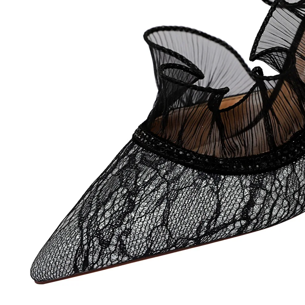 Sexy Banquet Slim Stiletto High Heel Shallow Mouth Pointed Side Hollow Diamond Lace Women Shoes Wedding Shoes Women High Heels
Sexy Banquet Slim Stiletto High Heel Shallow Mouth Pointed Side Hollow Diamond Lace Women Shoes Wedding Shoes Women High Heels