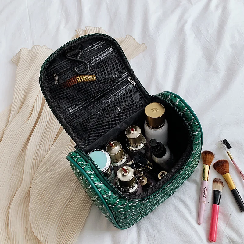 Travel Portable and Simple Fashionable Cosmetic Bag Large Capacity Solid Color Waterproof Pu Wash Bag South Korean Style
Travel Portable and Simple Fashionable Cosmetic Bag Large Capacity Solid Color Waterproof Pu Wash Bag South Korean Style