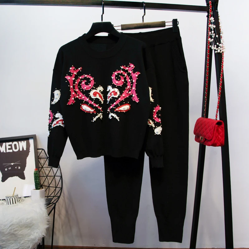 Black Knitted Tracksuits Outfits Women Handwork Pearl Beaded Patch Print Sweater pullover Long Pencil Pants Casual Sets Female 
Black Knitted Tracksuits Outfits Women Handwork Pearl Beaded Patch Print Sweater pullover Long Pencil Pants Casual Sets Female