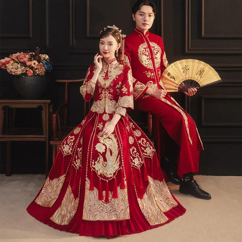 Oversize 4XL Retro Chinese Marry Satin Cheongsam High Quality Phoenix Embroidery Bride Groom Wedding Dress
Oversize 4XL Retro Chinese Marry Satin Cheongsam High Quality Phoenix Embroidery Bride Groom Wedding Dress