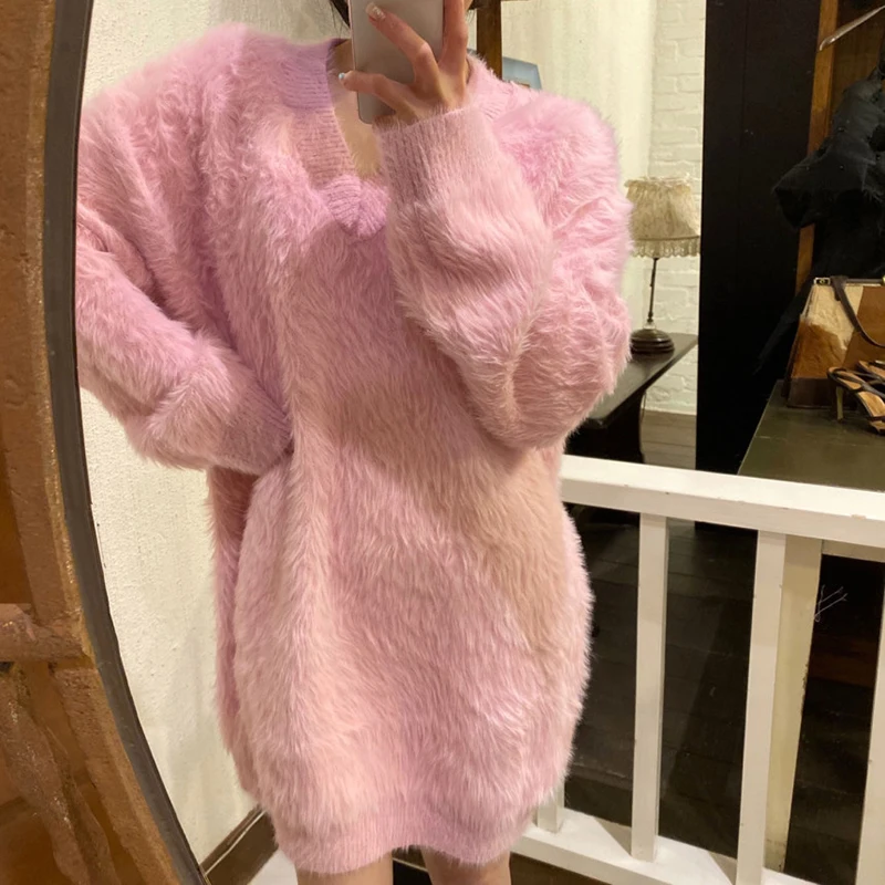 Женский кашемировый свитер с круглым вырезом, длинным рукавом
Женский кашемировый свитер с круглым вырезом, длинным рукавом