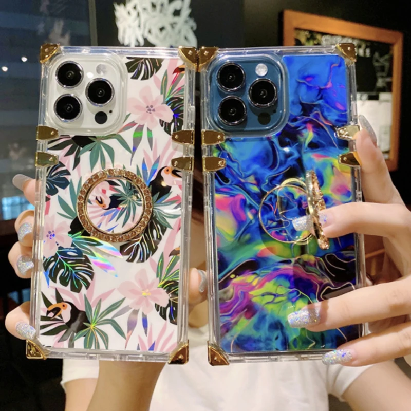 Luxury Square Laser Flower Phone Case For iPhone 13Pro MAX 12 11 XS MAX XR 7 8 Plus Glitter Banana Leaf Diamond Stand Soft Cover 
Luxury Square Laser Flower Phone Case For iPhone 13Pro MAX 12 11 XS MAX XR 7 8 Plus Glitter Banana Leaf Diamond Stand Soft Cover