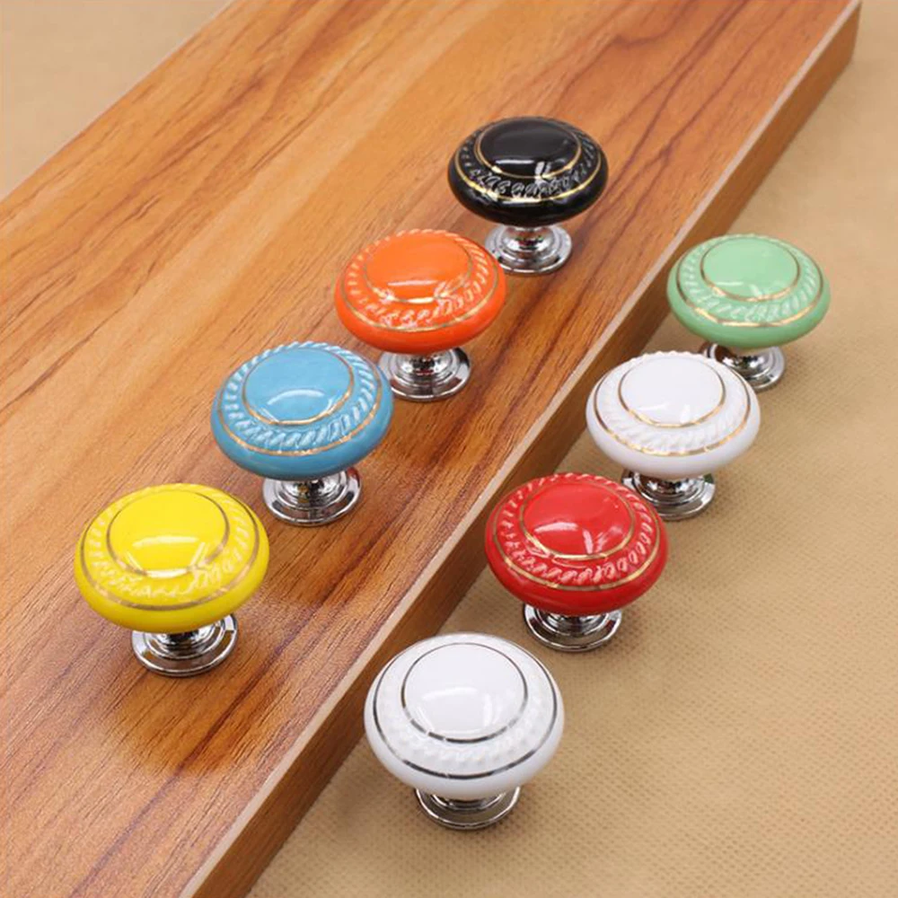 1Pcs Ceramic Handle European Cabinet White Silver Wire Zinc Alloy Single Hole Round Handle Modern Simple Handle Knob
1Pcs Ceramic Handle European Cabinet White Silver Wire Zinc Alloy Single Hole Round Handle Modern Simple Handle Knob