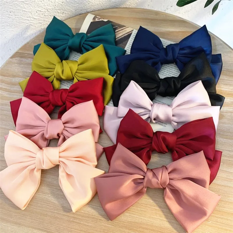 Korean simple red bow net red hairpin hairpin back of the head jk clip headdress lolita hair accessories girl
Korean simple red bow net red hairpin hairpin back of the head jk clip headdress lolita hair accessories girl