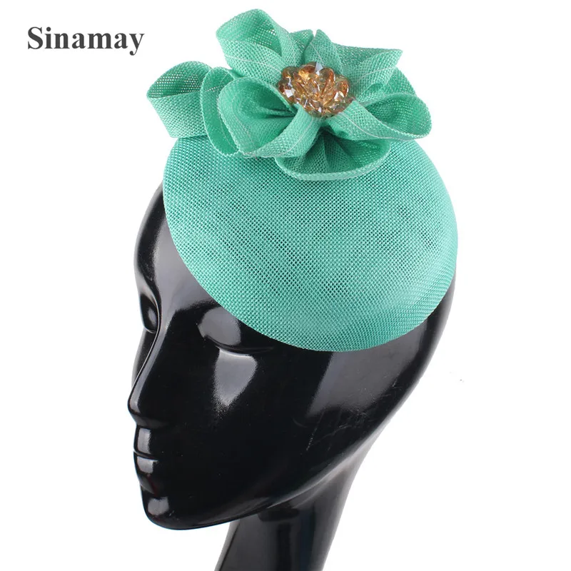 Nice Imitation Sinamay Wedding Chapeau Cap Ladies Occasion Fascinator Hat Mesh Headwear With Hair Pin Flower Handmade Hair Pin
Nice Imitation Sinamay Wedding Chapeau Cap Ladies Occasion Fascinator Hat Mesh Headwear With Hair Pin Flower Handmade Hair Pin