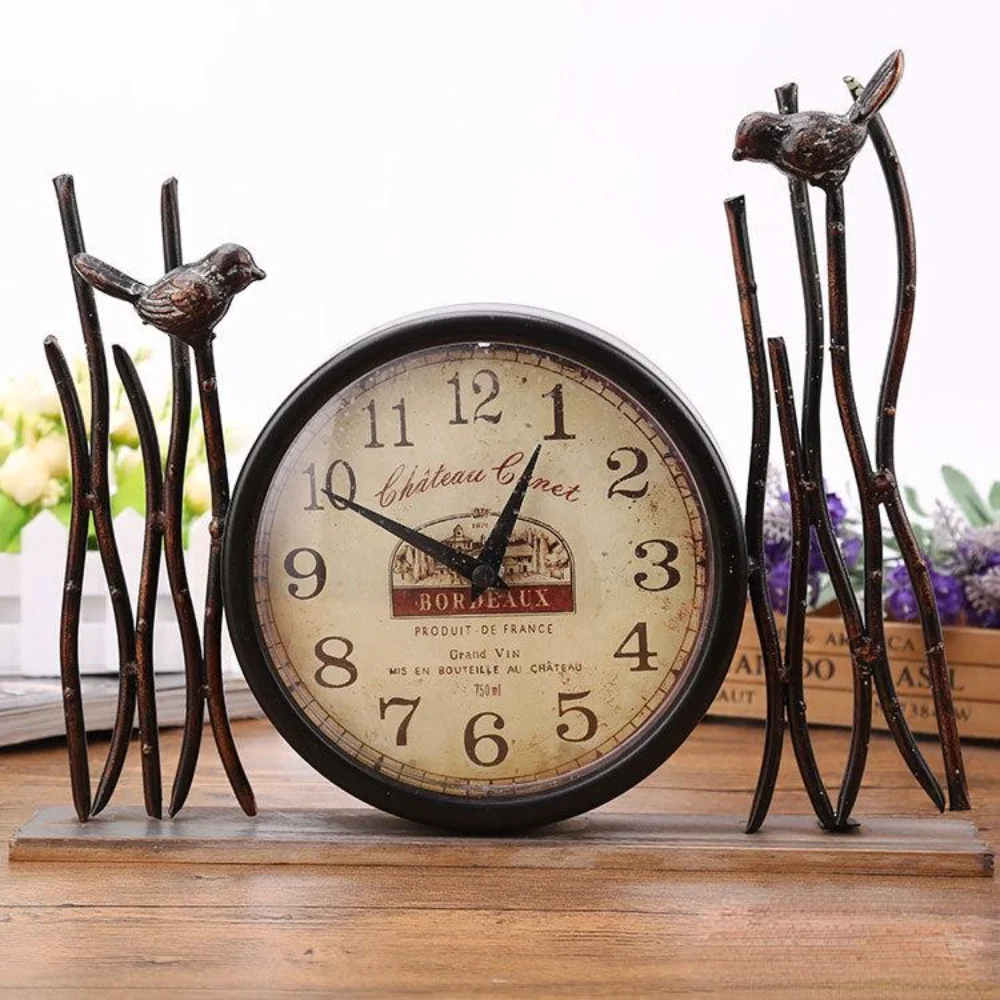 Retro Table Clock Iron Craft Antique Metal Desk Clock Watch Bronze Gold Table Clock Handicraft Vintage Clock For Home 1202724
Retro Table Clock Iron Craft Antique Metal Desk Clock Watch Bronze Gold Table Clock Handicraft Vintage Clock For Home 1202724