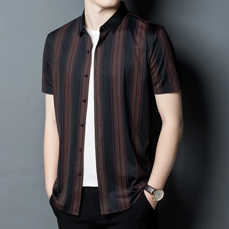 Leshbert summer seamless short sleeve shirt men's young and middle aged elastic casual shirt men's striped business inch shirt 
Leshbert summer seamless short sleeve shirt men's young and middle aged elastic casual shirt men's striped business inch shirt