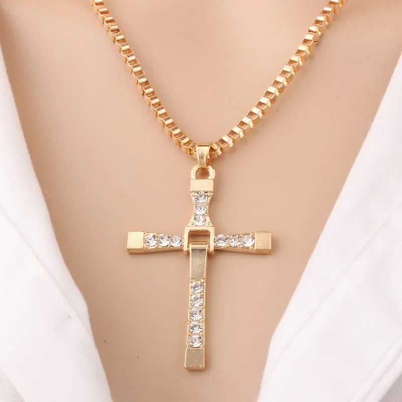 Crystal Cross Necklace For Women Men Gold Pendant Necklace Goth Jesus Cross Choker Vintage Neck Jewelry Gift Wholesale
Crystal Cross Necklace For Women Men Gold Pendant Necklace Goth Jesus Cross Choker Vintage Neck Jewelry Gift Wholesale