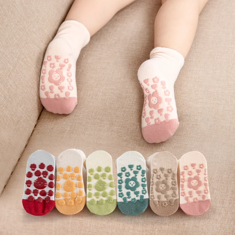 Baby Cute Socks Autumn Cartoon Pattern Infants Boys and Girls Socks Kids Non-slip Floor Socks
Baby Cute Socks Autumn Cartoon Pattern Infants Boys and Girls Socks Kids Non-slip Floor Socks
