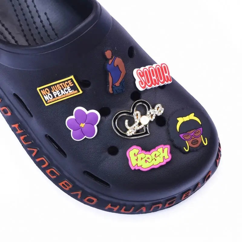 1 Pcs Soft PVC Croc Shoe Charms JIBZ Decoration for Black Man and Women Croc Shoes Girl Gift Wristband Bracelet Accessories BLM
1 Pcs Soft PVC Croc Shoe Charms JIBZ Decoration for Black Man and Women Croc Shoes Girl Gift Wristband Bracelet Accessories BLM