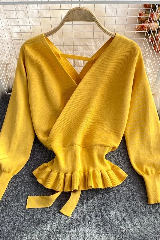 Autumn winter long sleeve V-neck bat sleeve strap waist closing sweater slim elastic sweater foreign style short top
Autumn winter long sleeve V-neck bat sleeve strap waist closing sweater slim elastic sweater foreign style short top