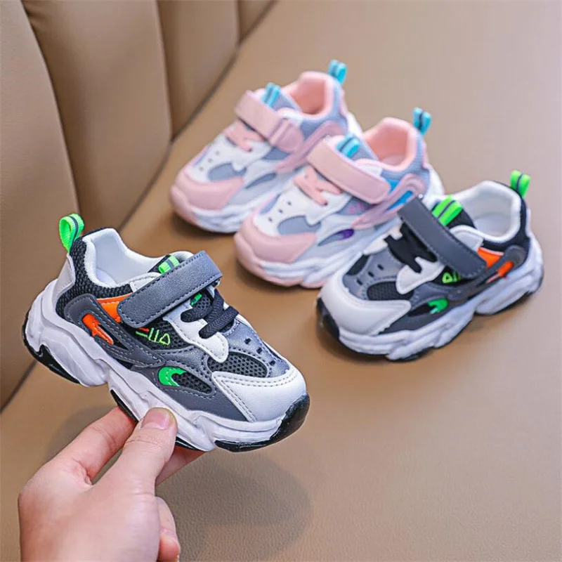High Quality Mesh Breathable Thickened Sole Super Light Soft Sole Spring and Autumn Children's Sports Shoes For Boys and Girls
High Quality Mesh Breathable Thickened Sole Super Light Soft Sole Spring and Autumn Children's Sports Shoes For Boys and Girls
