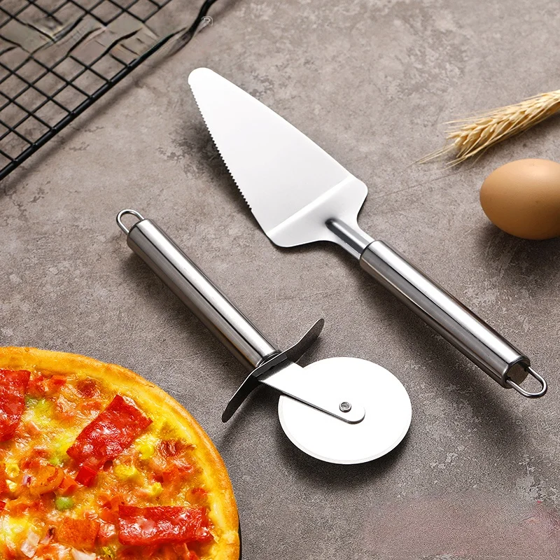 Pizza Cutter Hob Household Stainless Steel Cutting Pizza Roller Knife Spatula Set Commercial Cake Special Baking Tools Kitchen
Pizza Cutter Hob Household Stainless Steel Cutting Pizza Roller Knife Spatula Set Commercial Cake Special Baking Tools Kitchen