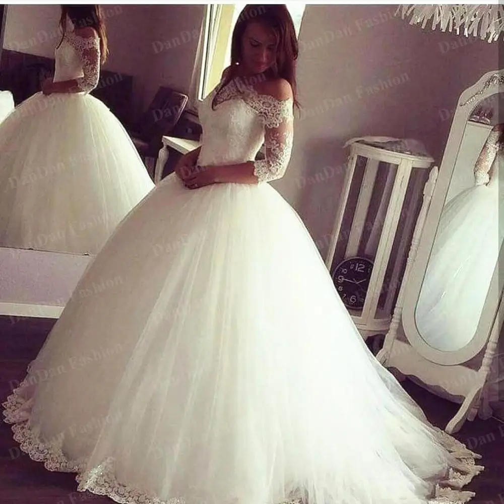 Long Sleeve Off the Shoulder Wedding Dresses Ball gown Tulle Lace Appliqued Bridal Gowns Corset Back Plus Size Cheap
Long Sleeve Off the Shoulder Wedding Dresses Ball gown Tulle Lace Appliqued Bridal Gowns Corset Back Plus Size Cheap
